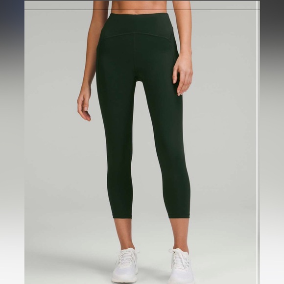 NWT lululemon Power Thru 23” - Picture 2 of 7